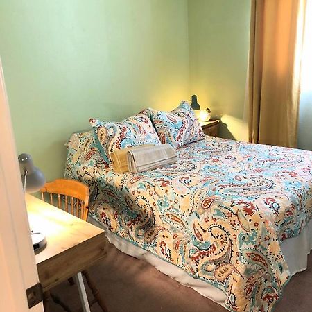 Festive Haven Room Hemet Bagian luar foto